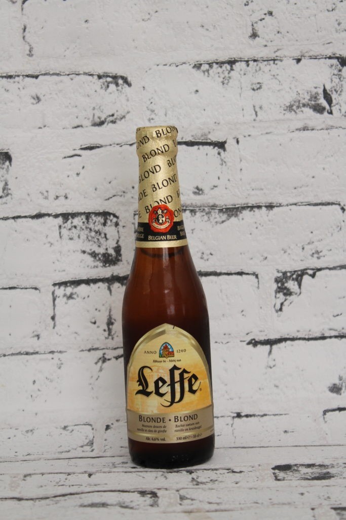 Botella de cerveza Leffe