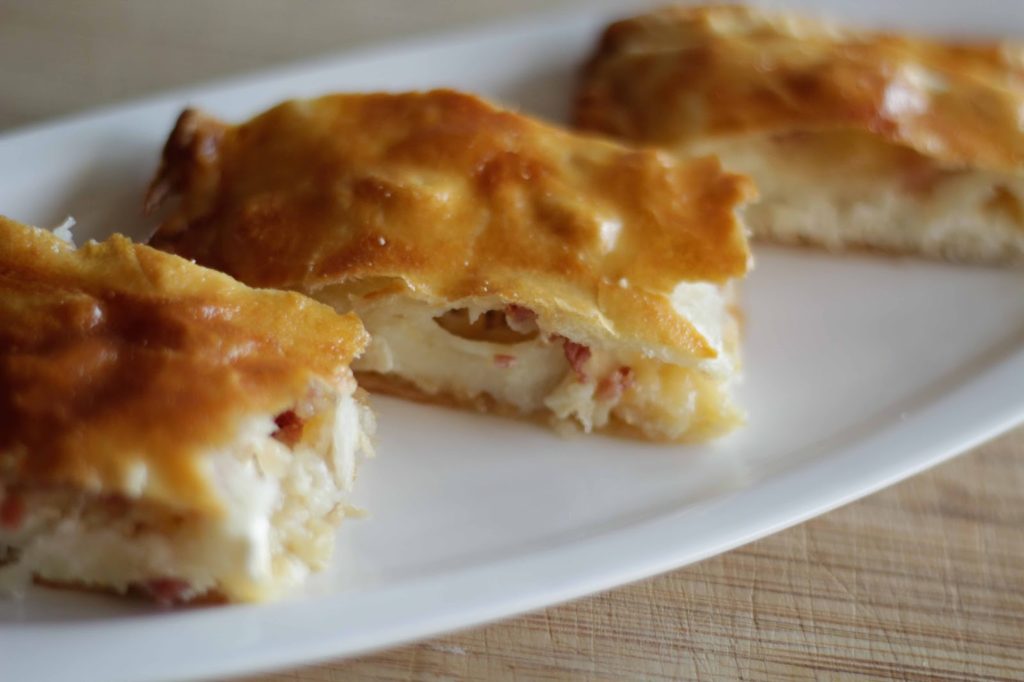 Empanada con queso de cabra