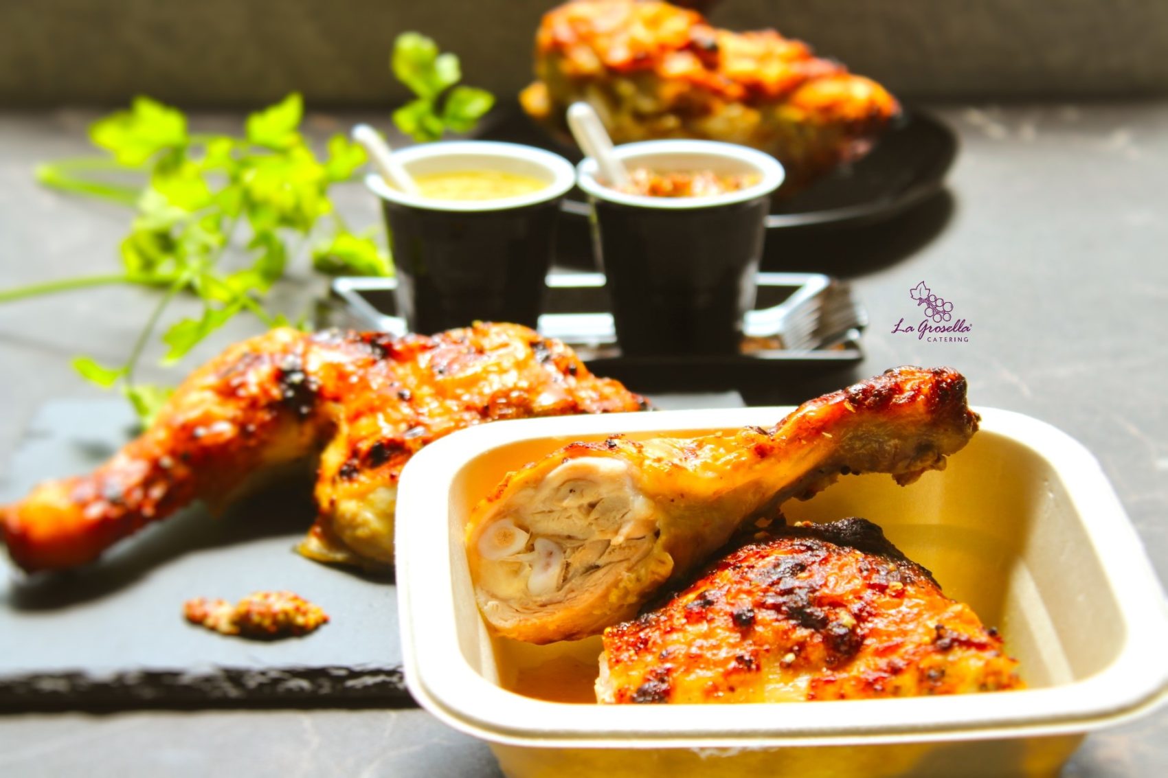 Jamoncitos de pollo asado al chimichurri La Grosella® Comida para