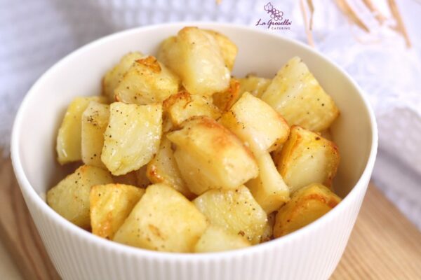 Patatas en dados al horno con especias