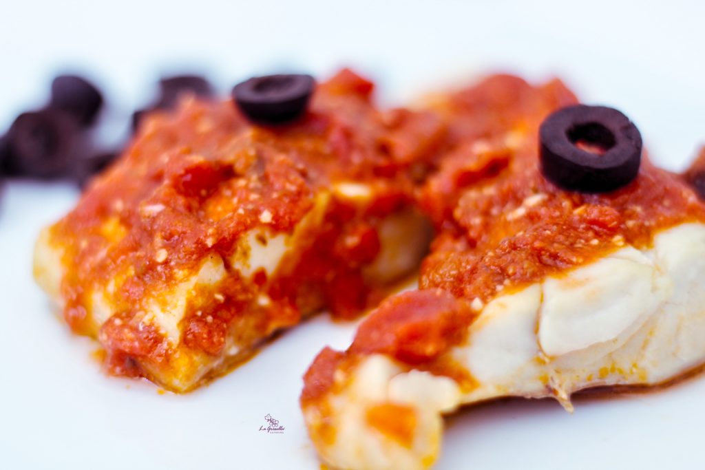 Bacalao skrei noruego a la puttanesca