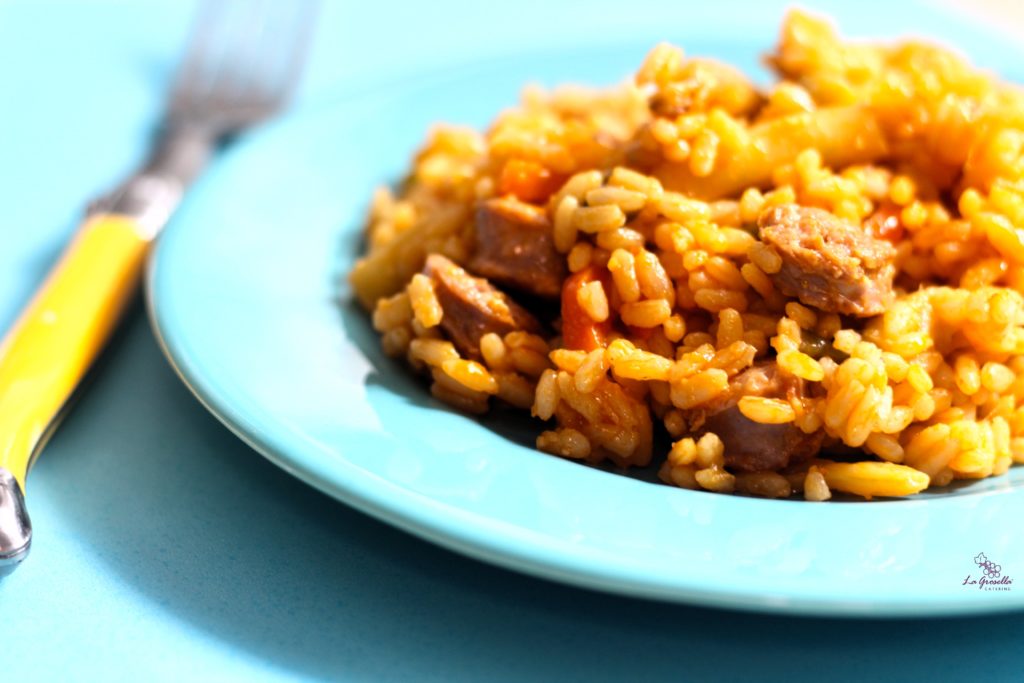 Arroz con longaniza y pimientos asados