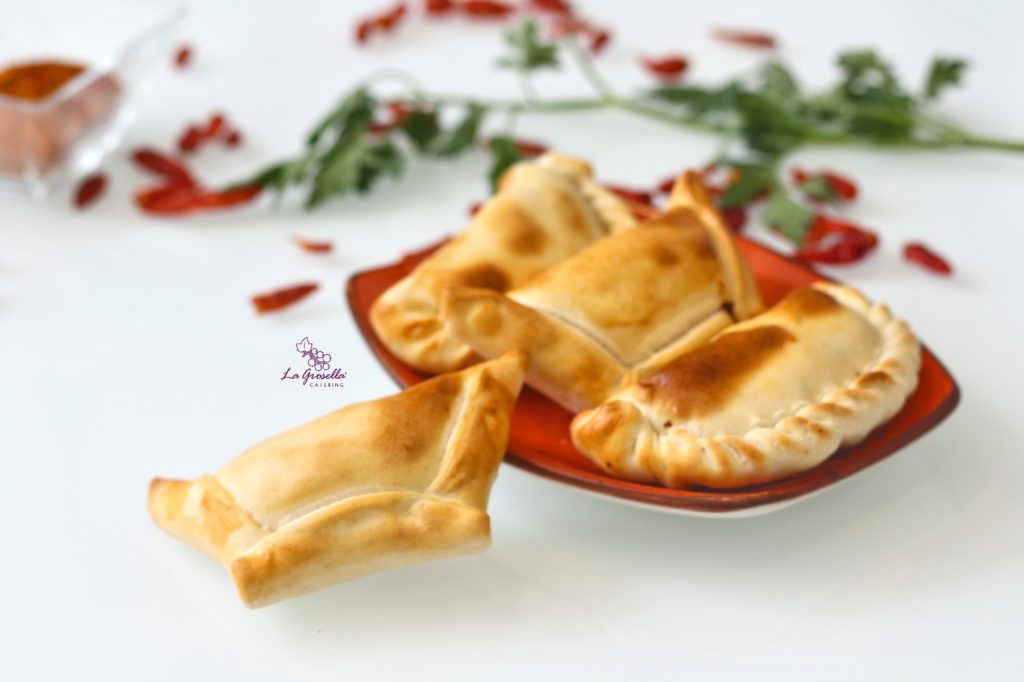 10 Mini empanadas chilena de pollo