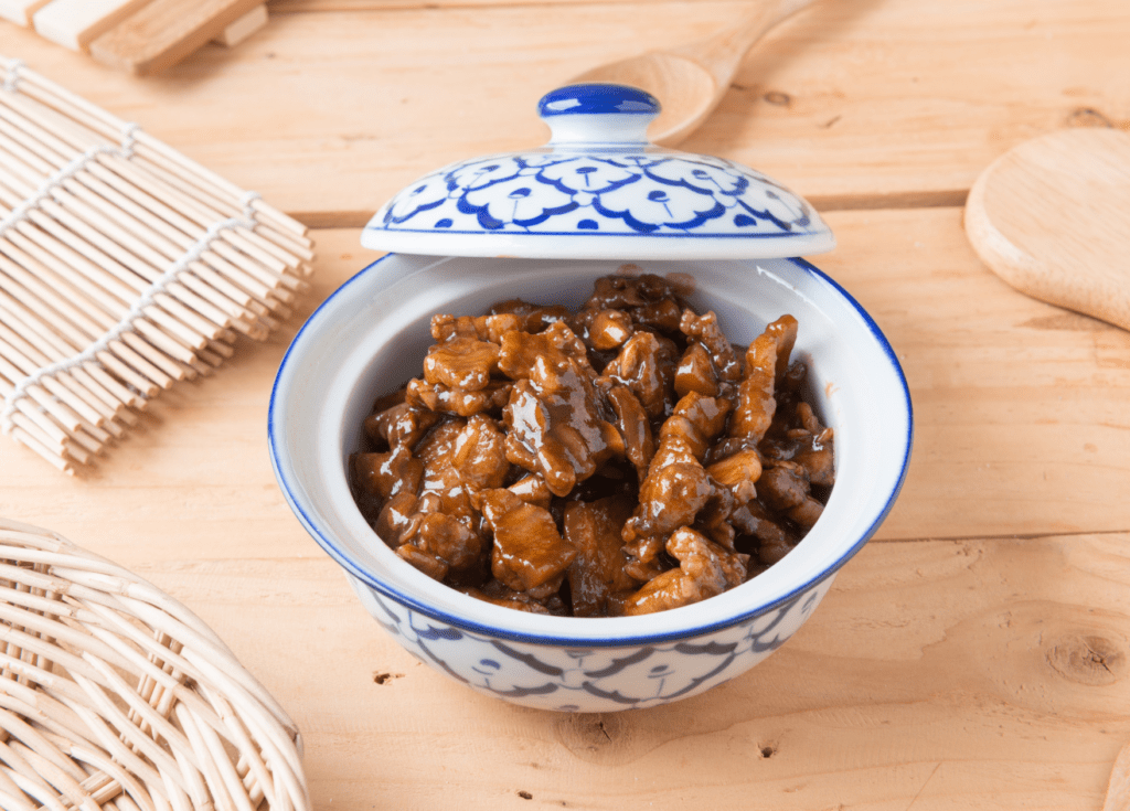 Aguja de cerdo con salsa asiática
