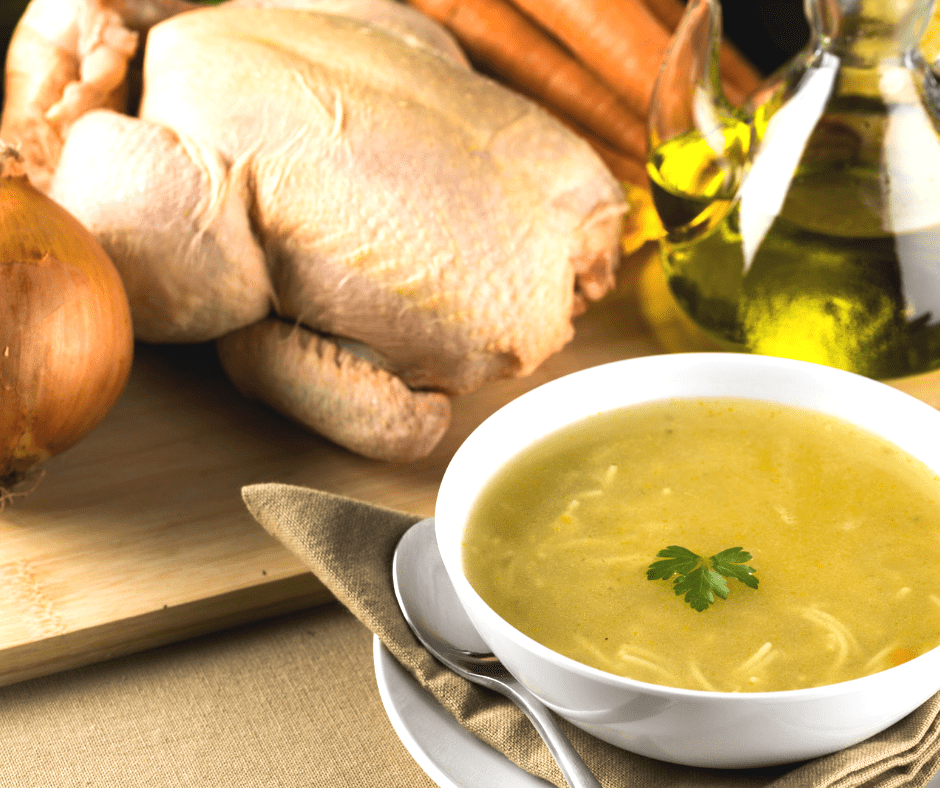 Sopa campestre con fideos