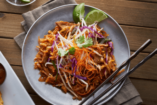 Tallarines Pad Thai by Pedro Venteo