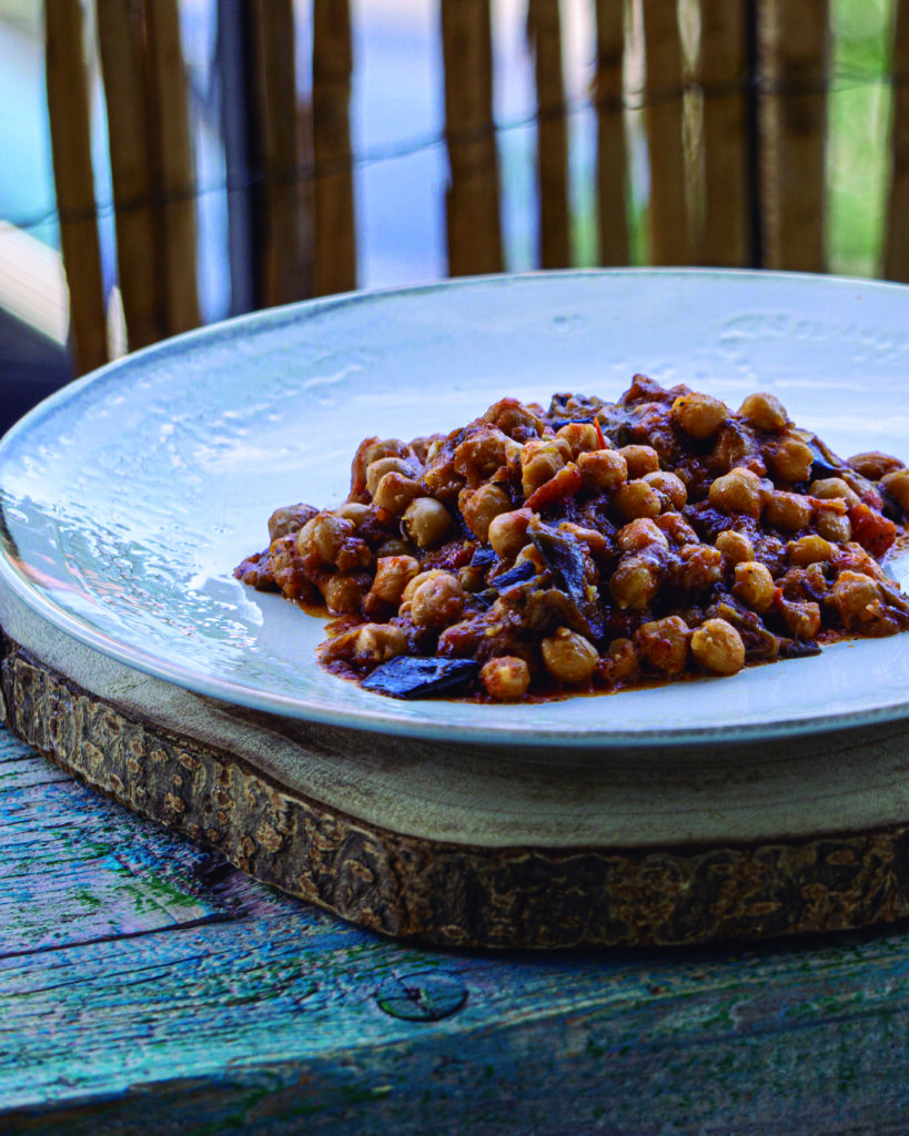 Garbanzos con berenjenas al estilo indio