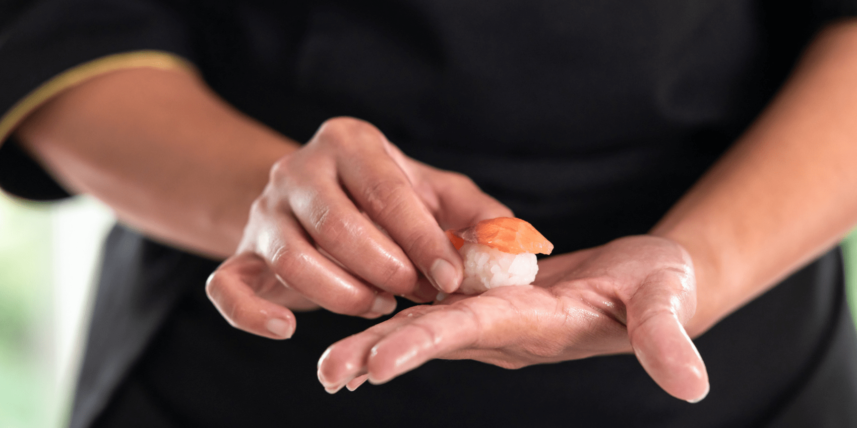 Nigiris de salmón